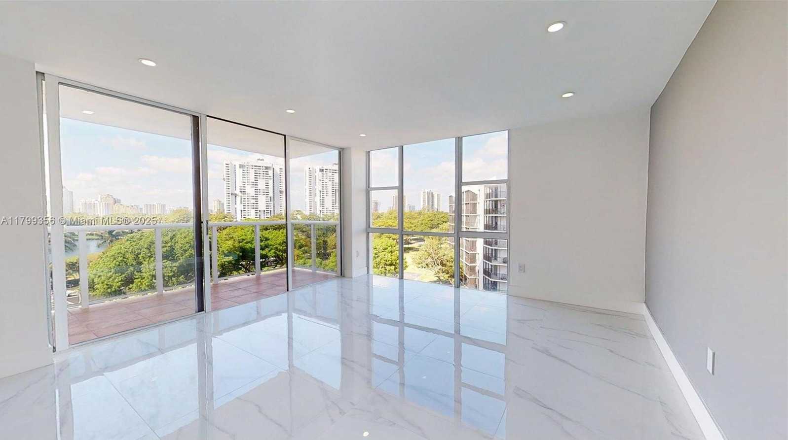Small Image of 3625 NORTH COUNTRY CLUB DR #609, Aventura Number 14