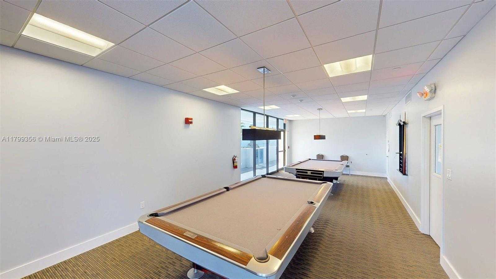 Small Image of 3625 NORTH COUNTRY CLUB DR #609, Aventura Number 53