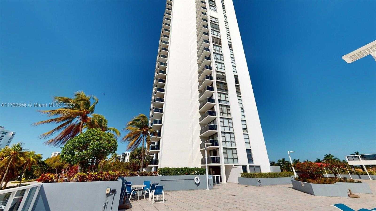 Small Image of 3625 NORTH COUNTRY CLUB DR #609, Aventura Number 58
