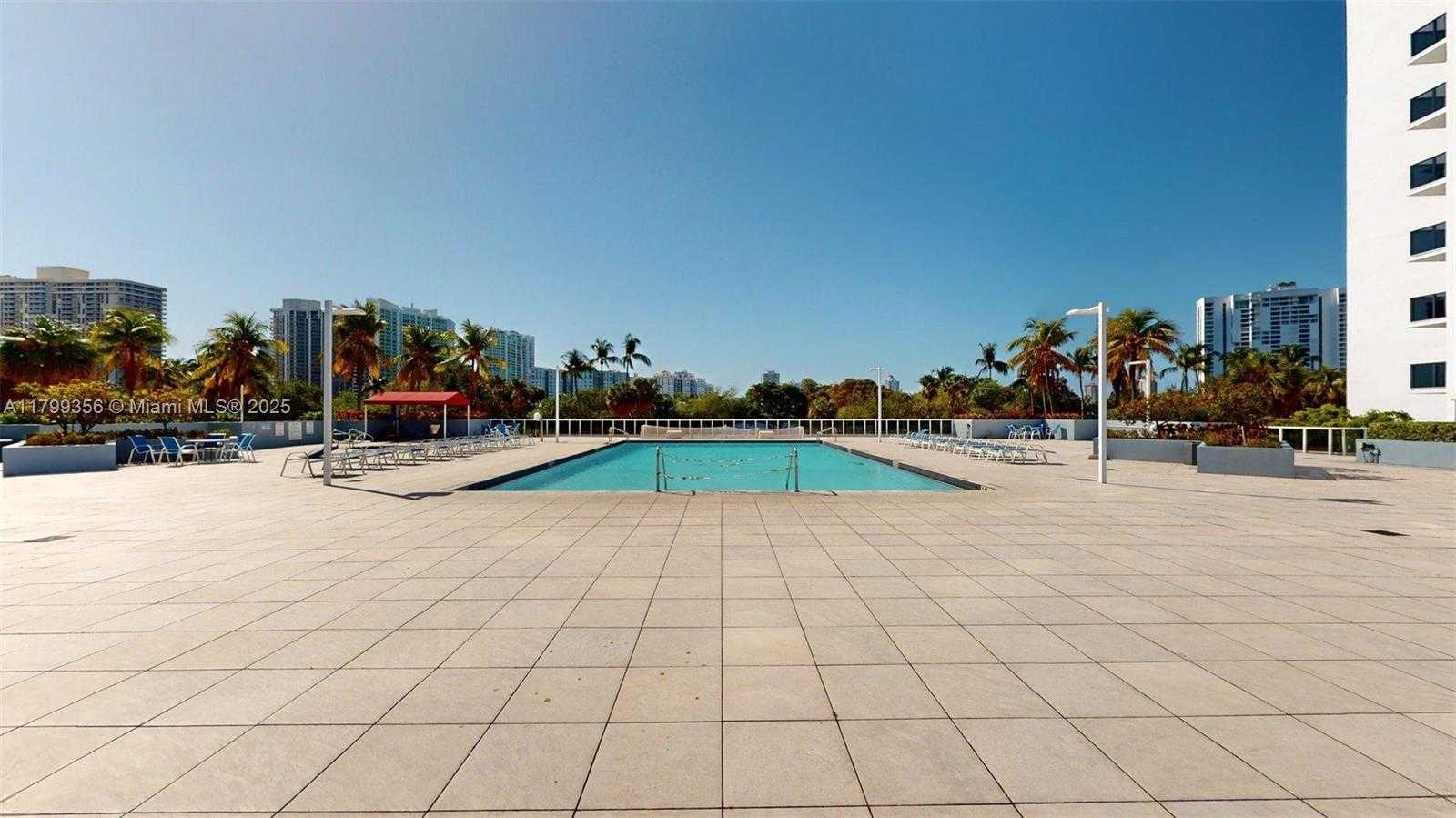 Small Image of 3625 NORTH COUNTRY CLUB DR #609, Aventura Number 62