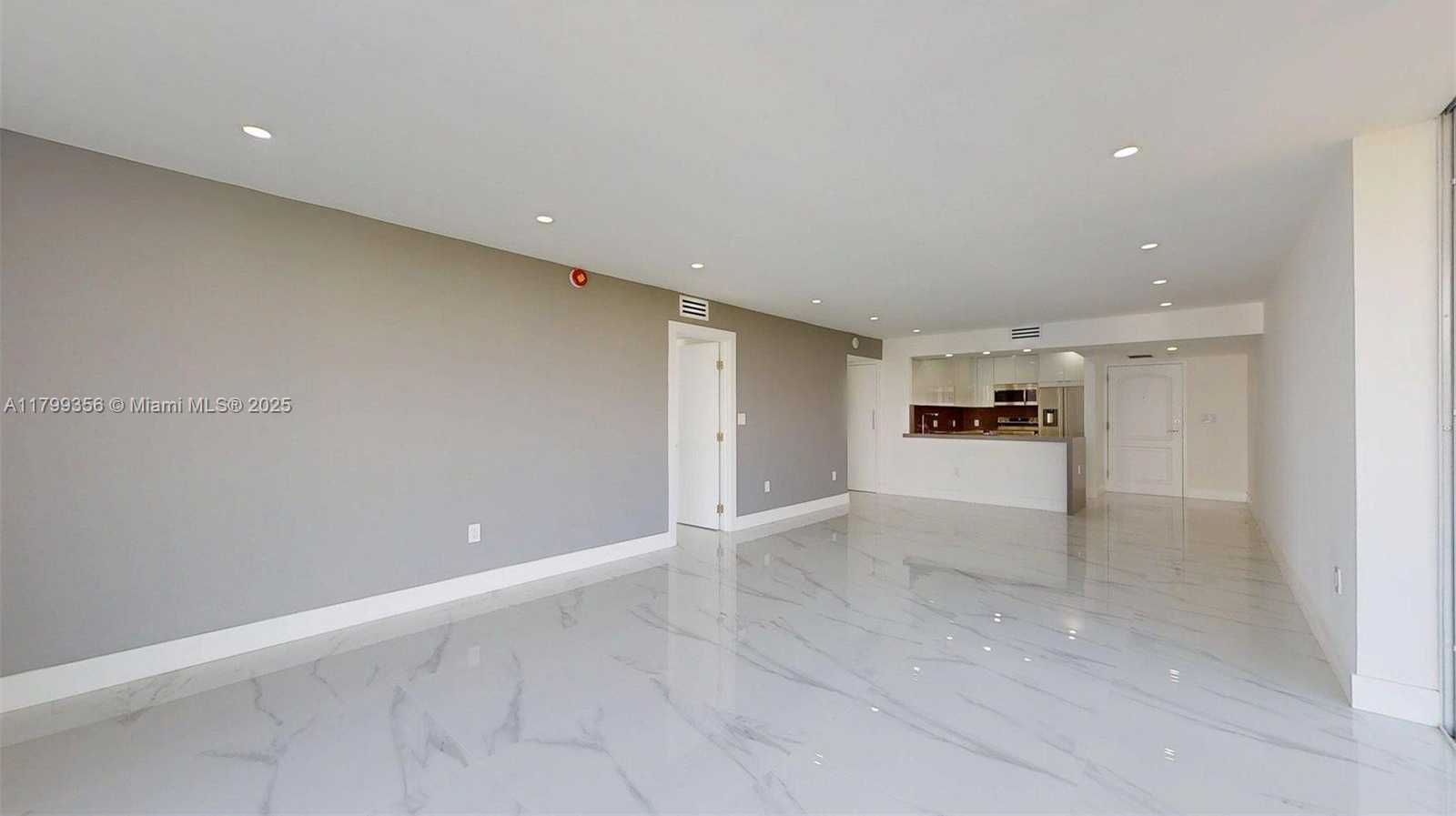 Small Image of 3625 NORTH COUNTRY CLUB DR #609, Aventura Number 9
