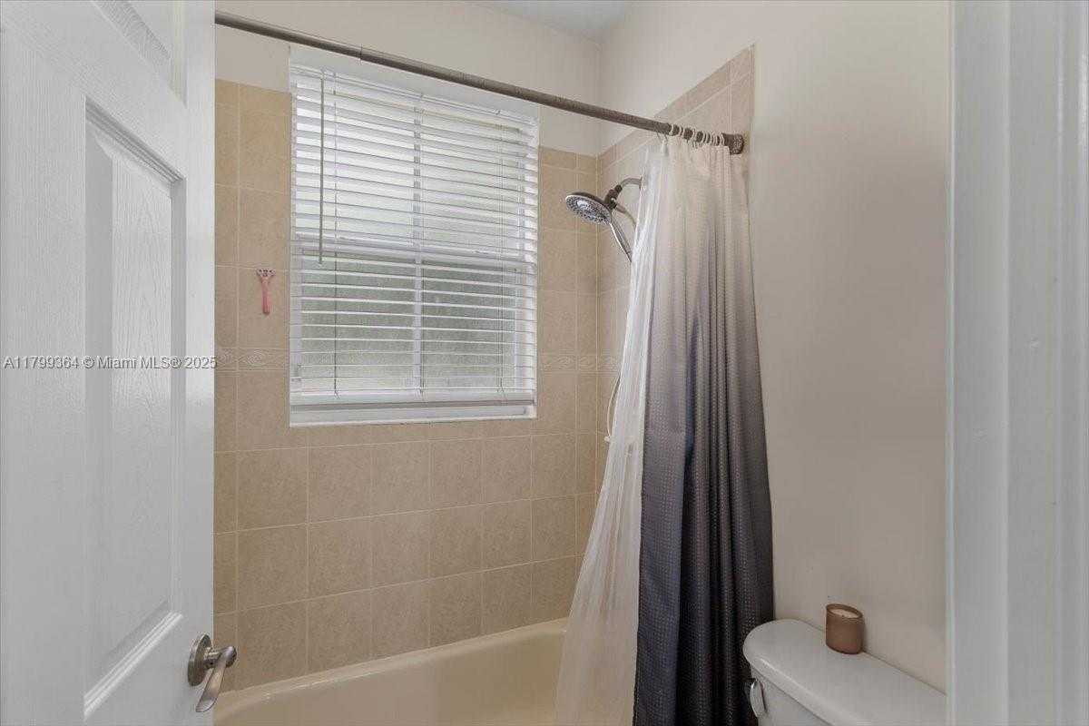 Small Image of 12367 SOUTH WEST 122ND ST, Miami Number 30