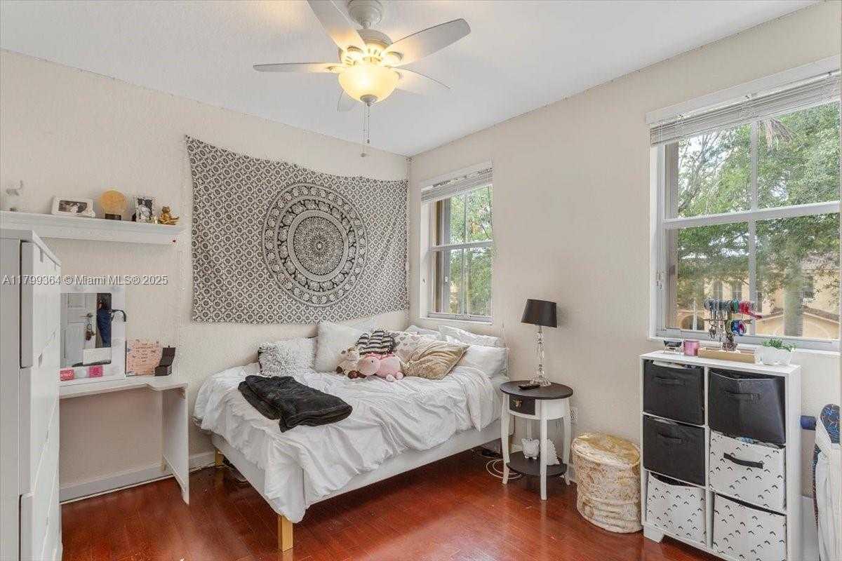 Small Image of 12367 SOUTH WEST 122ND ST, Miami Number 32