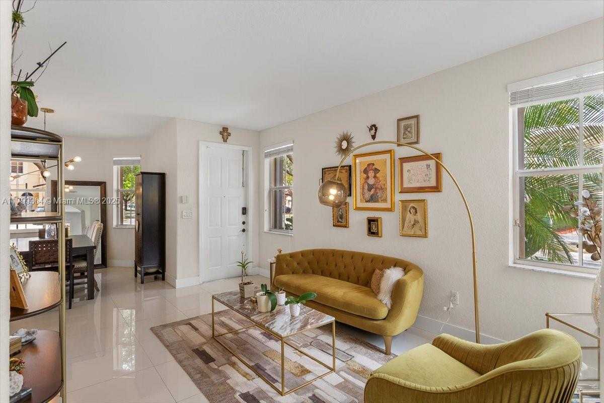 Small Image of 12367 SOUTH WEST 122ND ST, Miami Number 7