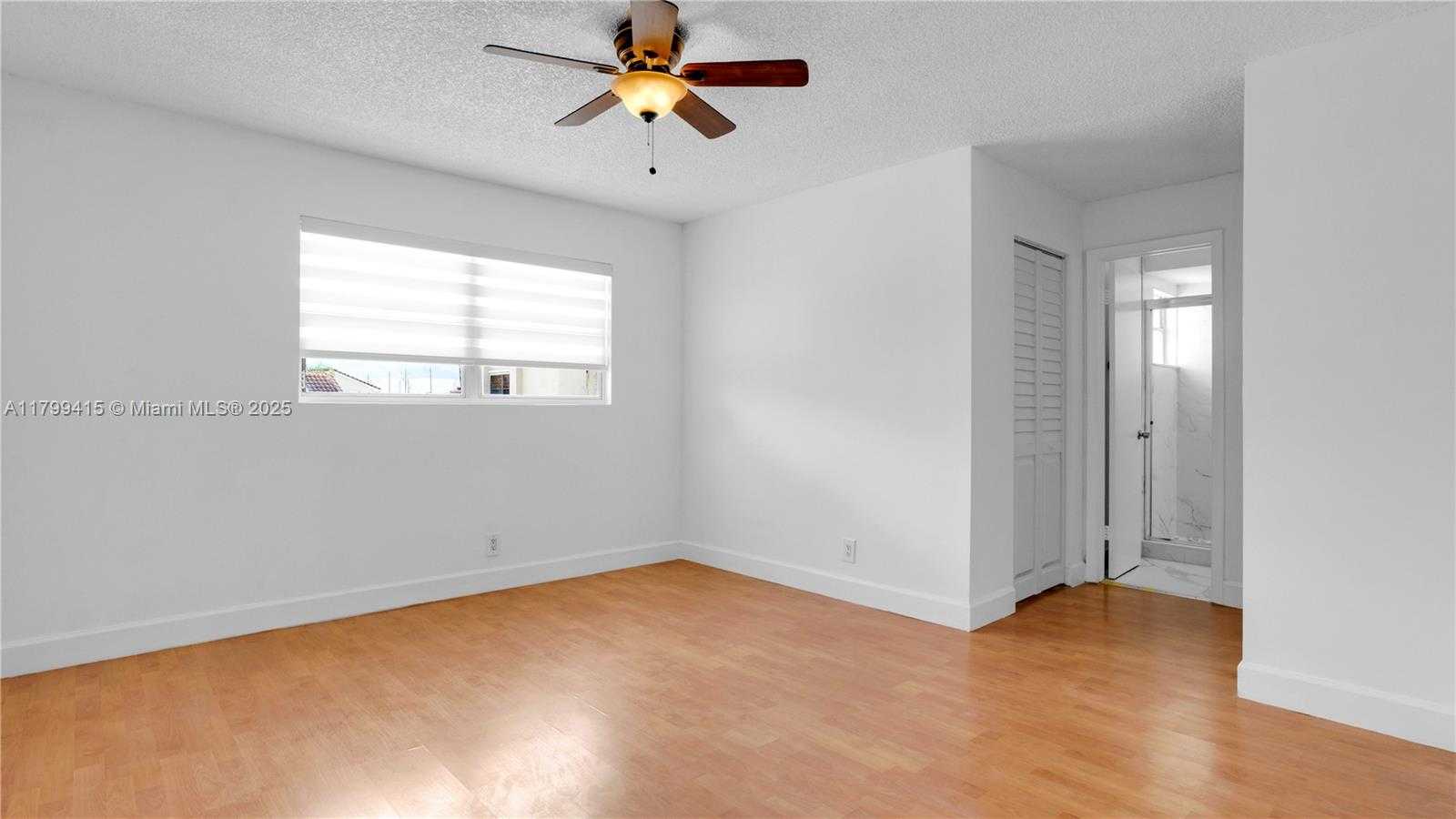 Small Image of 6460 NORTH WEST 170 TH TER, Hialeah Number 29
