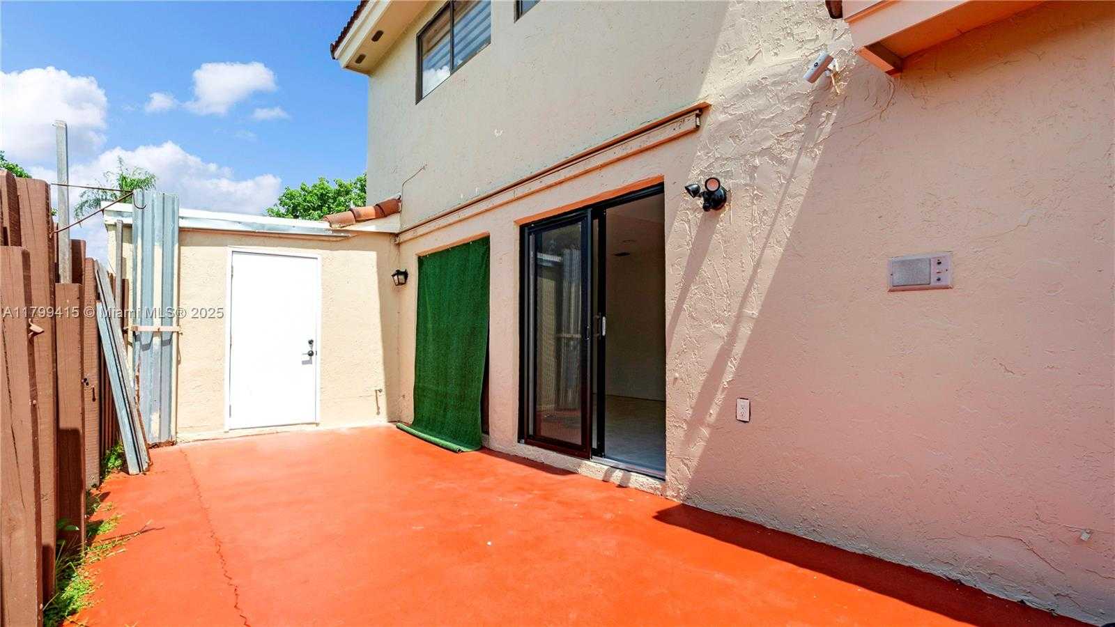 Small Image of 6460 NORTH WEST 170 TH TER, Hialeah Number 39