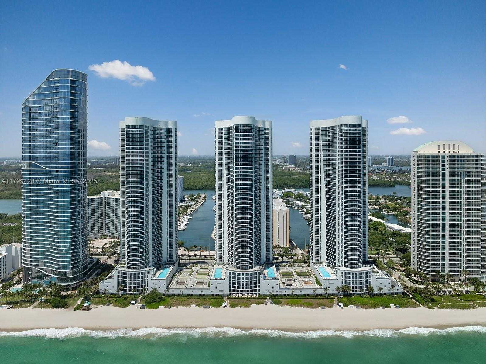 Small Image of 15901 COLLINS AVE #1207, Sunny Isles Beach Number 19