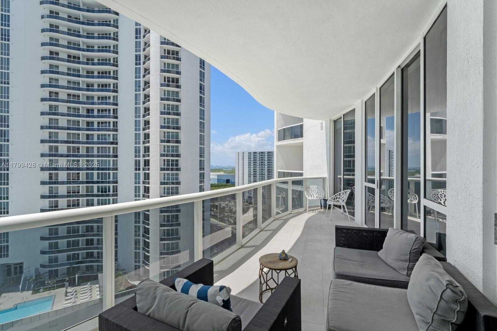 Small Image of 15901 COLLINS AVE #1207, Sunny Isles Beach Number 8