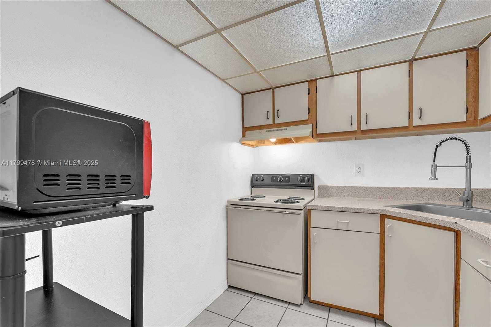 Small Image of 801 NORTH WEST 47TH AVE #118W, Miami Number 19
