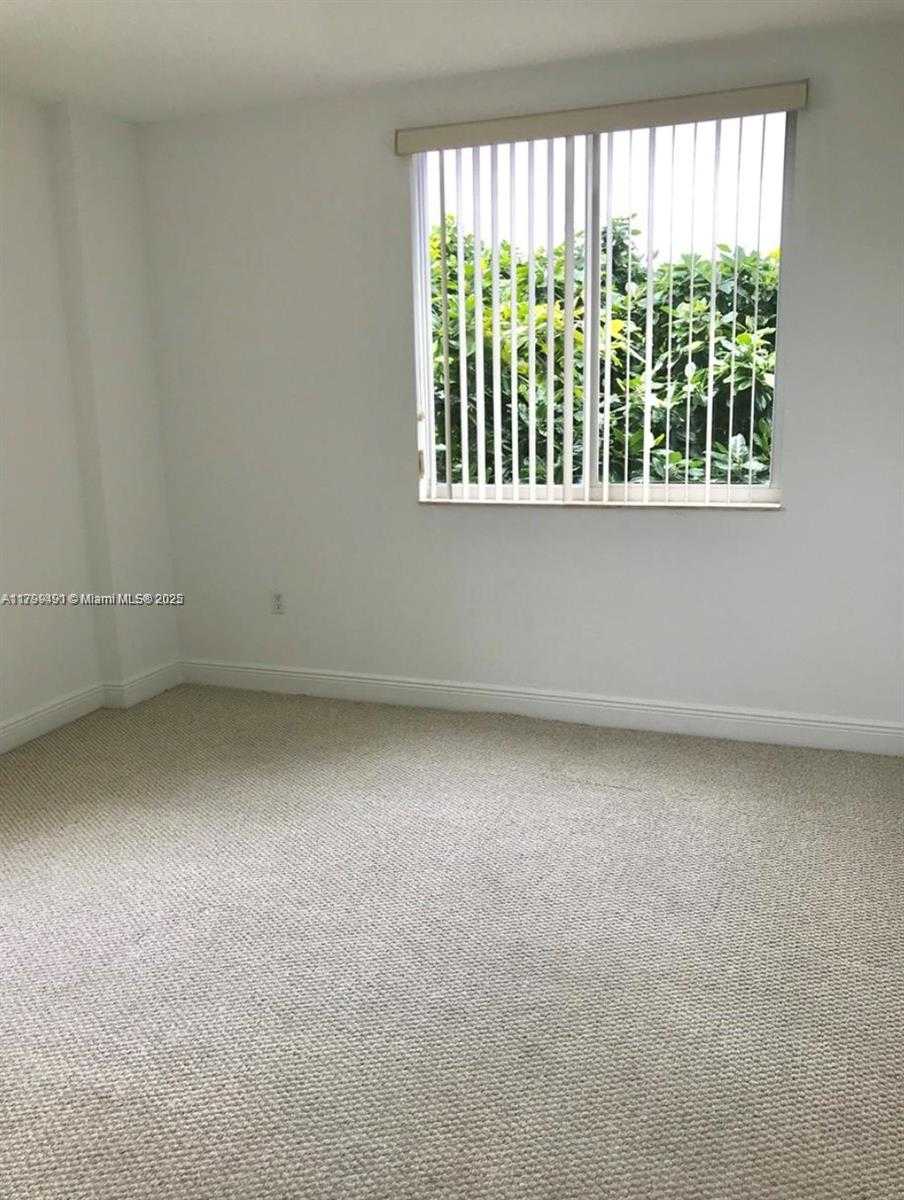 Small Image of 2701 SOUTH WEST 3RD AVE #501, Miami Number 12