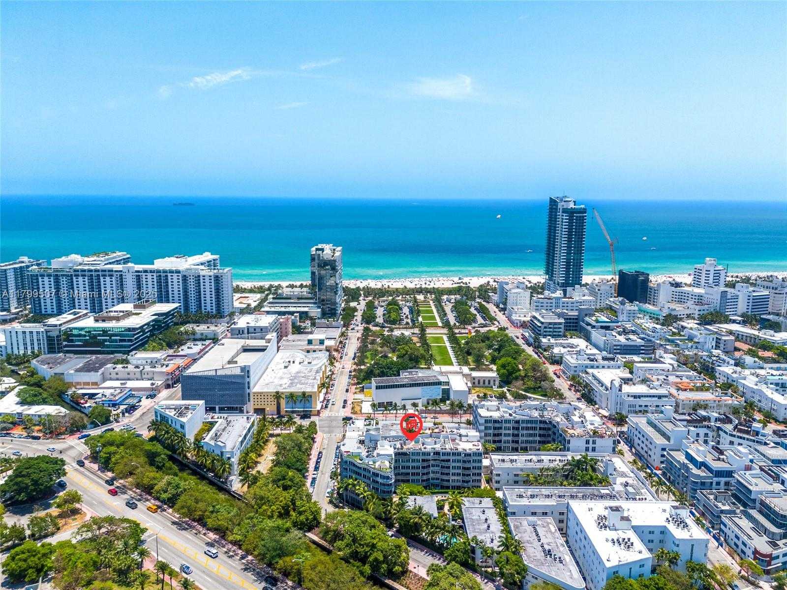 Small Image of 2155 WASHINGTON #401, Miami Beach Number 23