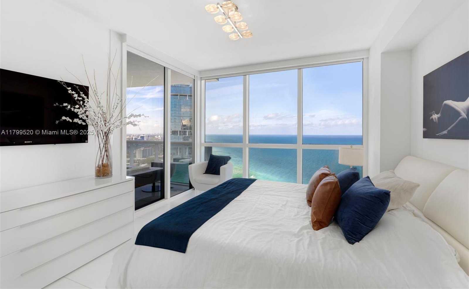 Small Image of 18201 COLLINS AVE #5206, Sunny Isles Beach Number 10