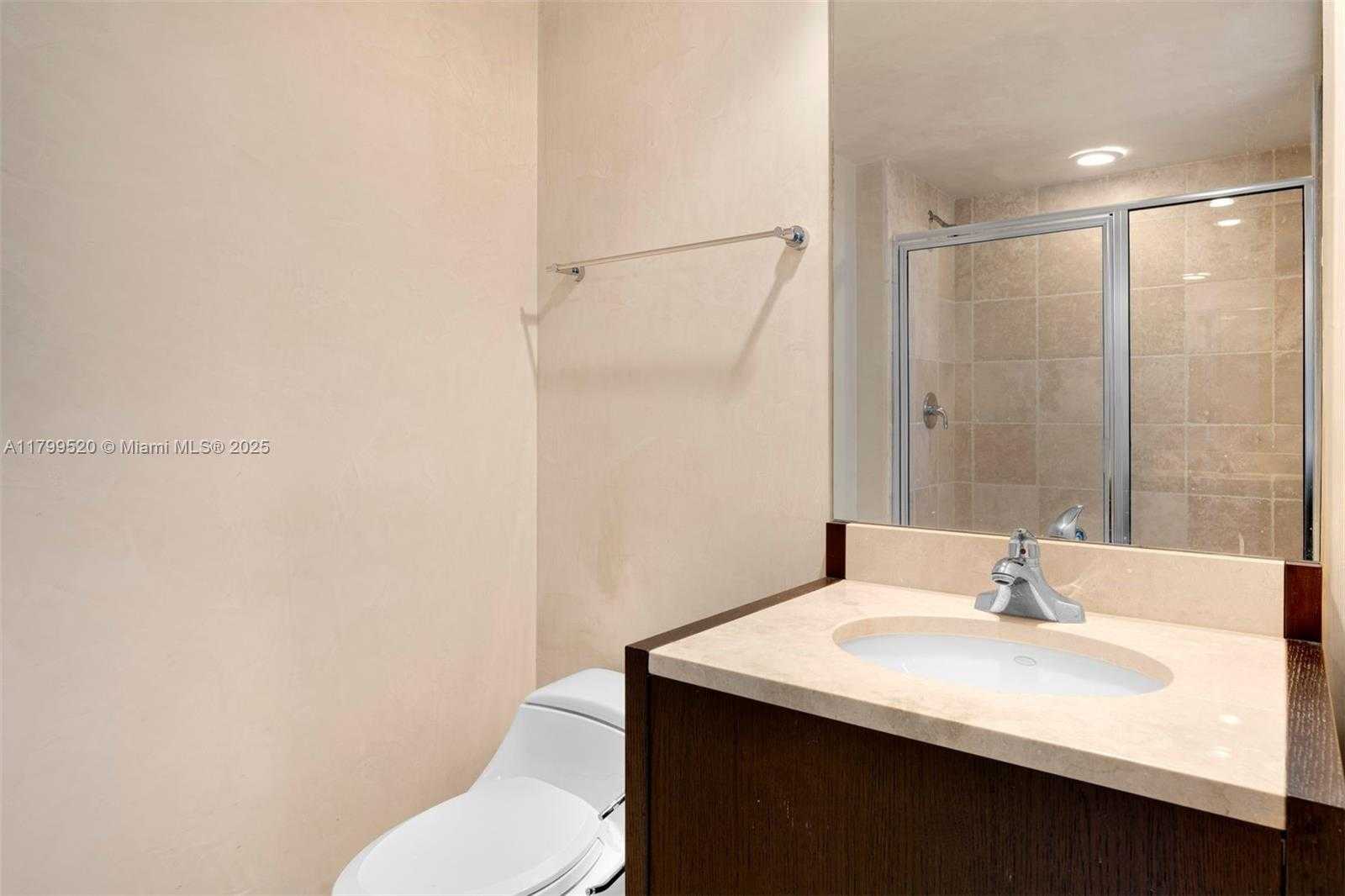 Small Image of 18201 COLLINS AVE #5206, Sunny Isles Beach Number 14