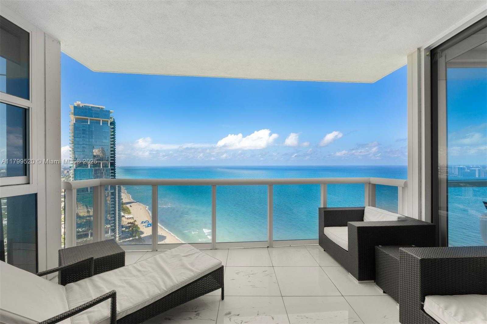 Small Image of 18201 COLLINS AVE #5206, Sunny Isles Beach Number 25