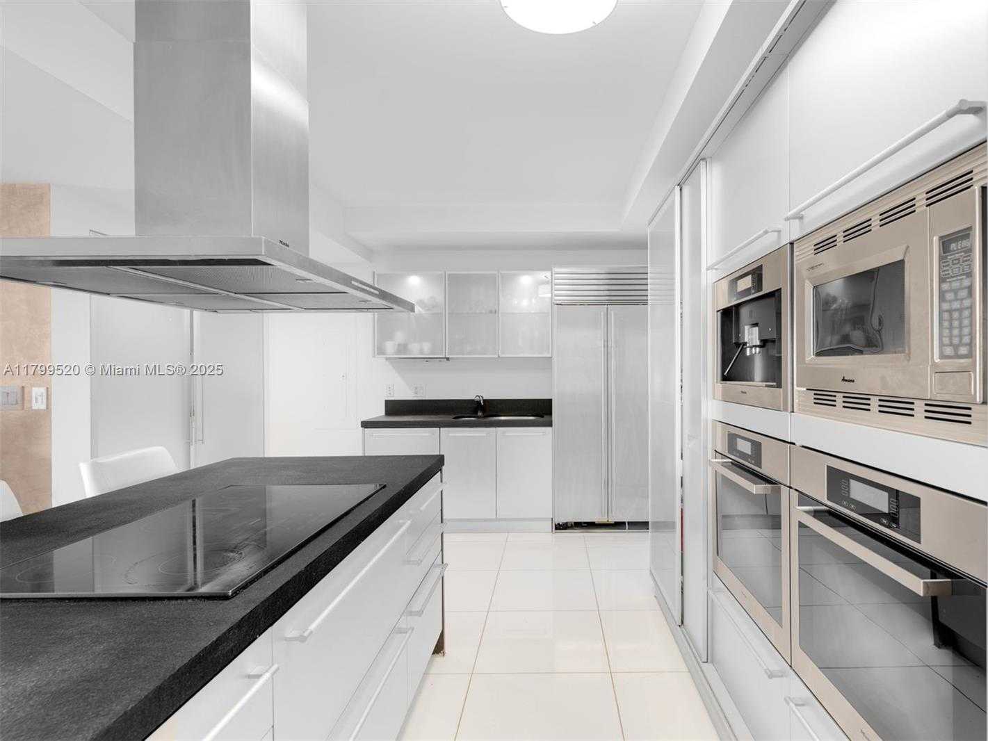 Small Image of 18201 COLLINS AVE #5206, Sunny Isles Beach Number 8