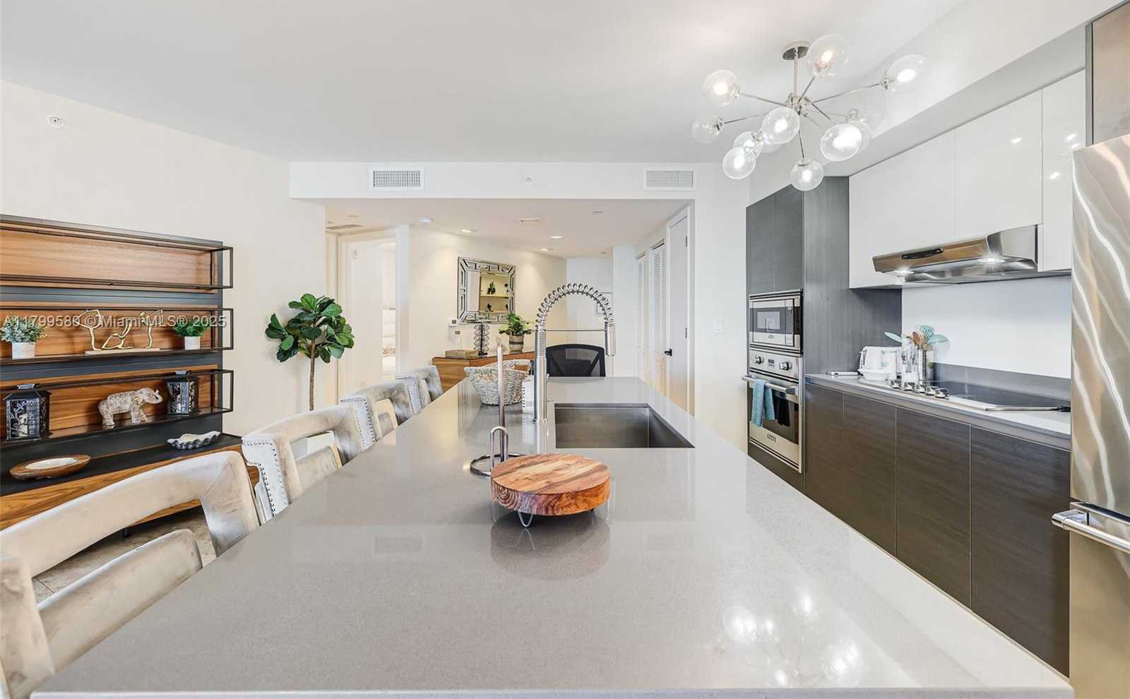 Small Image of 9821 EAST BAY HARBOR DR #402, Bay Harbor Islands Number 10