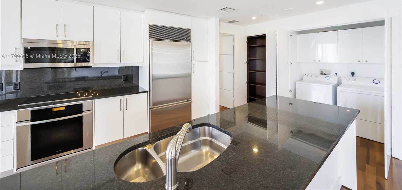 Small Image of 901 BRICKELL KEY BLVD #607, Miami Number 10