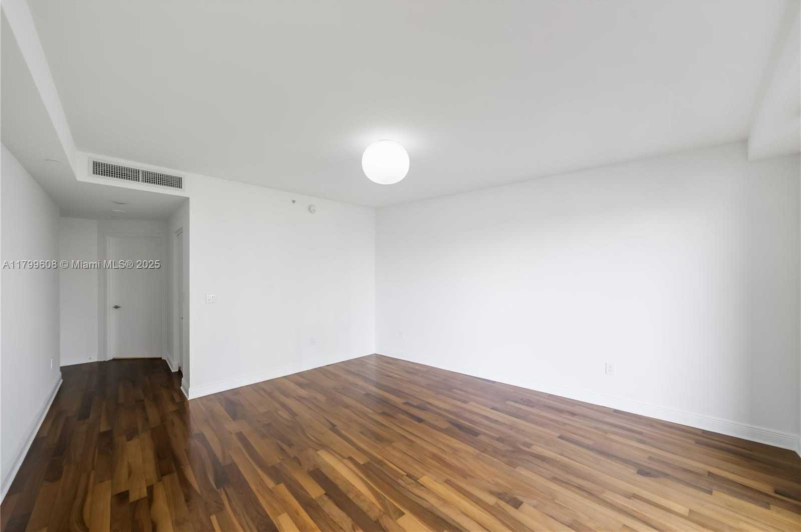 Small Image of 901 BRICKELL KEY BLVD #607, Miami Number 20