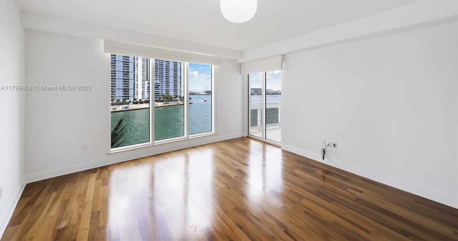 Small Image of 901 BRICKELL KEY BLVD #607, Miami Number 24