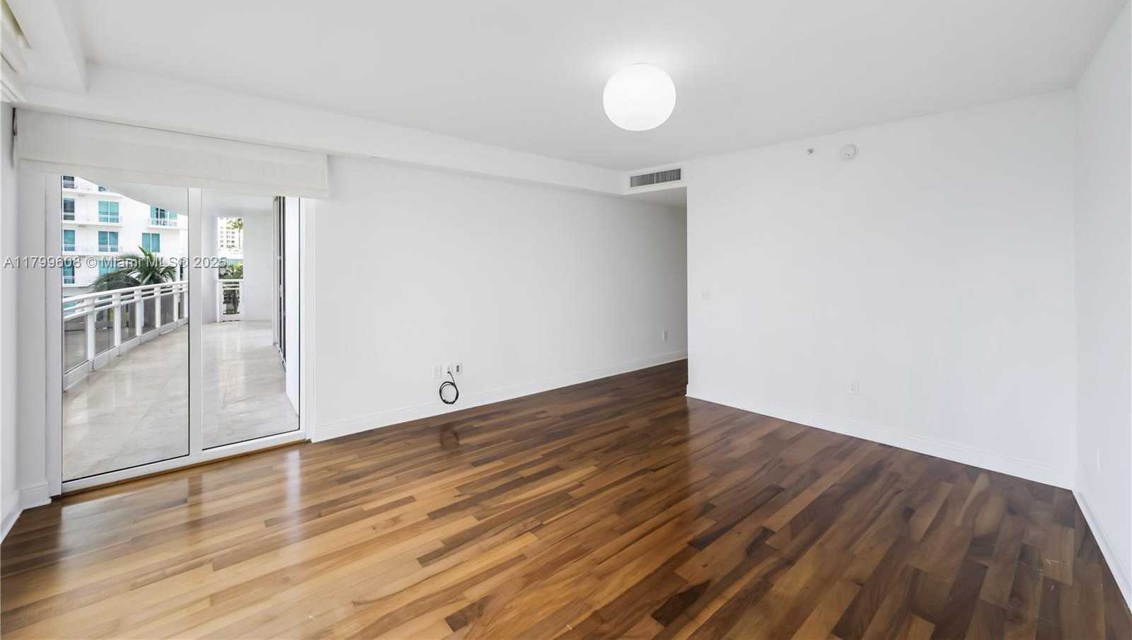 Small Image of 901 BRICKELL KEY BLVD #607, Miami Number 25