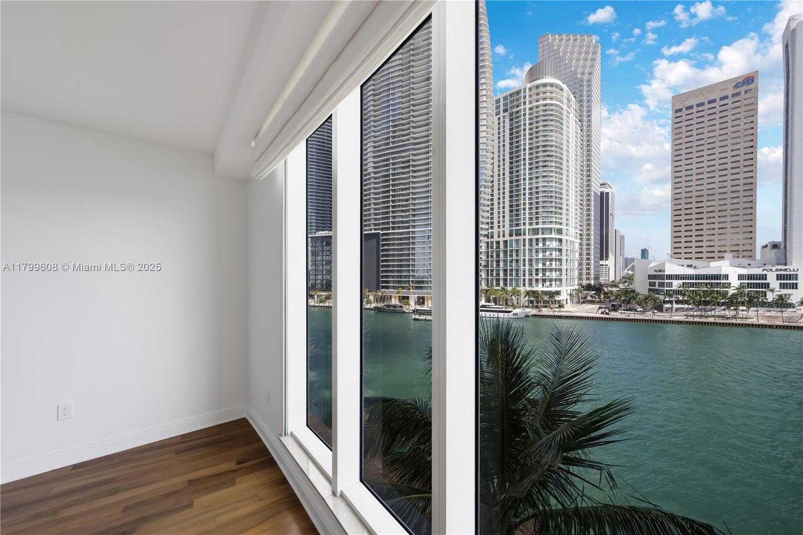 Small Image of 901 BRICKELL KEY BLVD #607, Miami Number 38