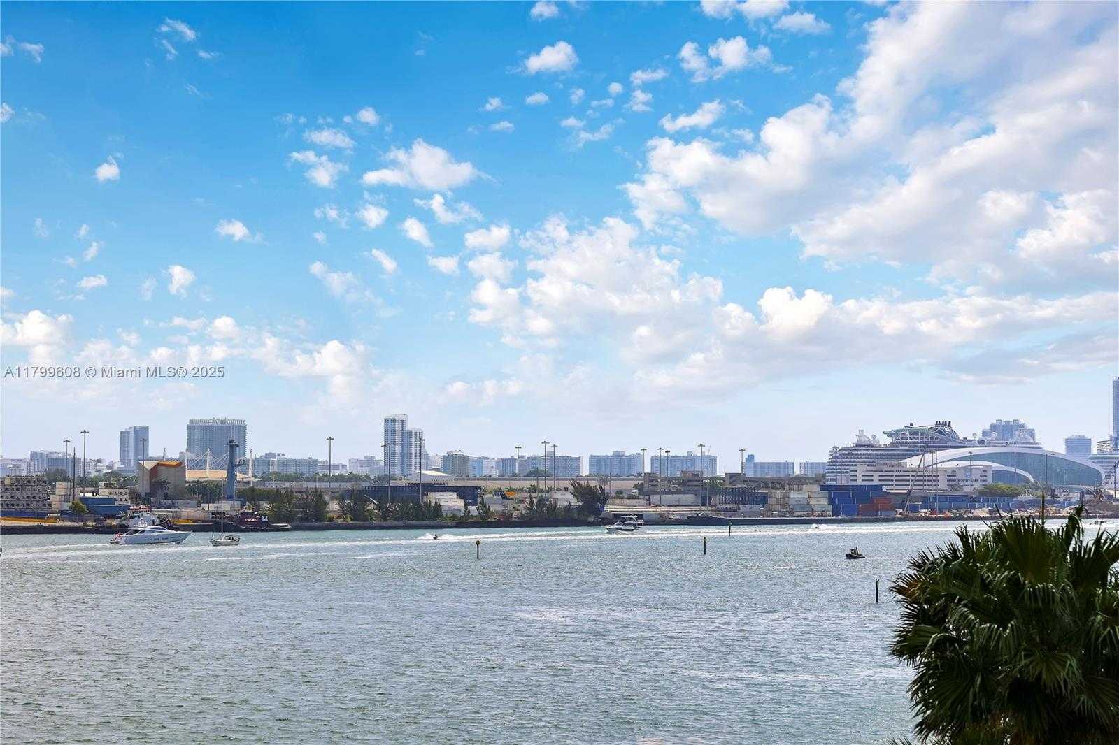 Small Image of 901 BRICKELL KEY BLVD #607, Miami Number 47