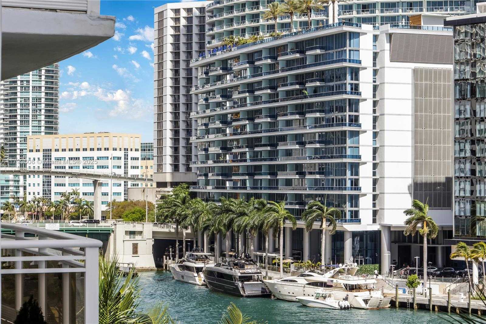 Small Image of 901 BRICKELL KEY BLVD #607, Miami Number 51