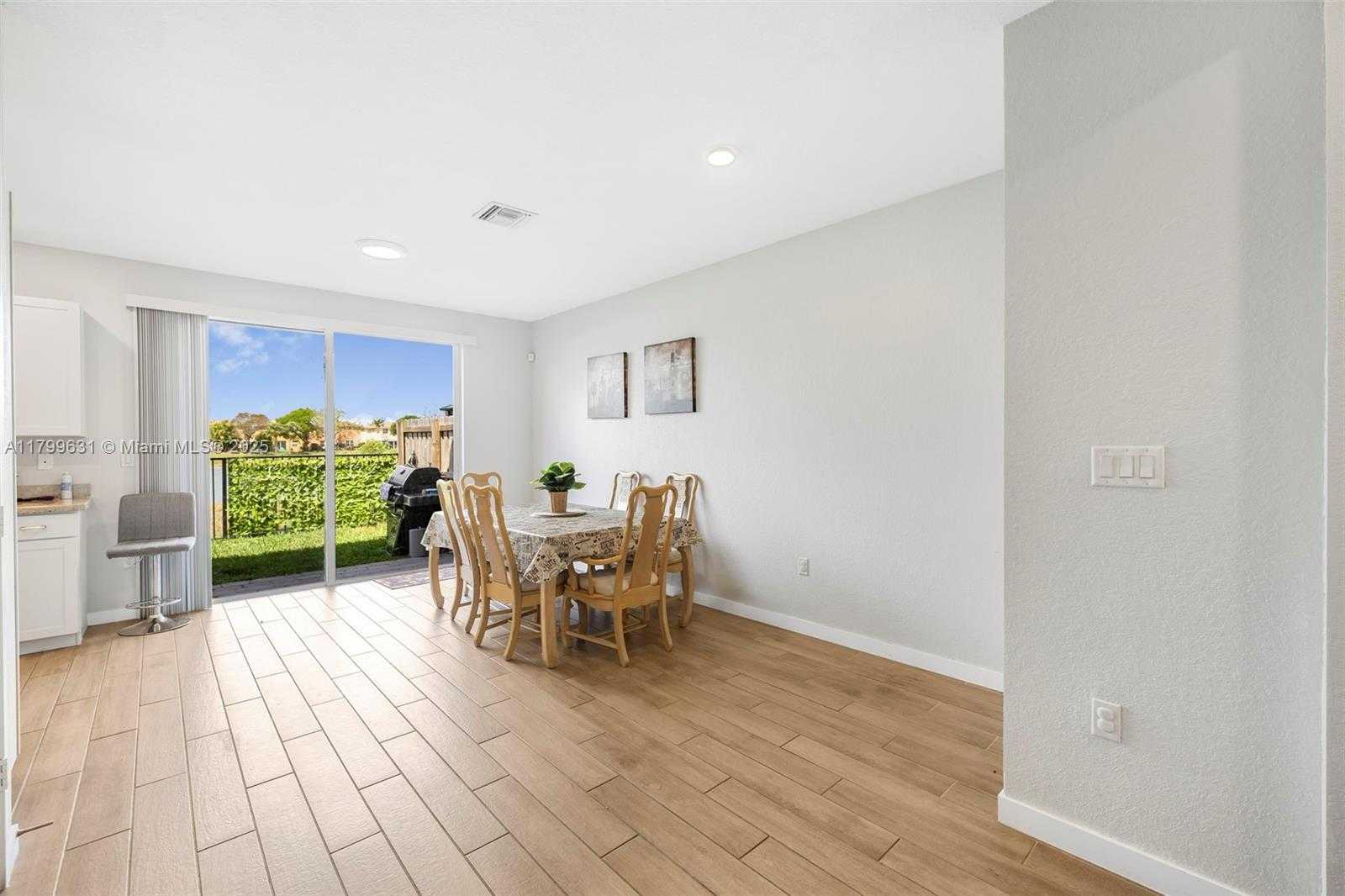 Small Image of 1176 SOUTH EAST 23RD AVE, Homestead Number 7
