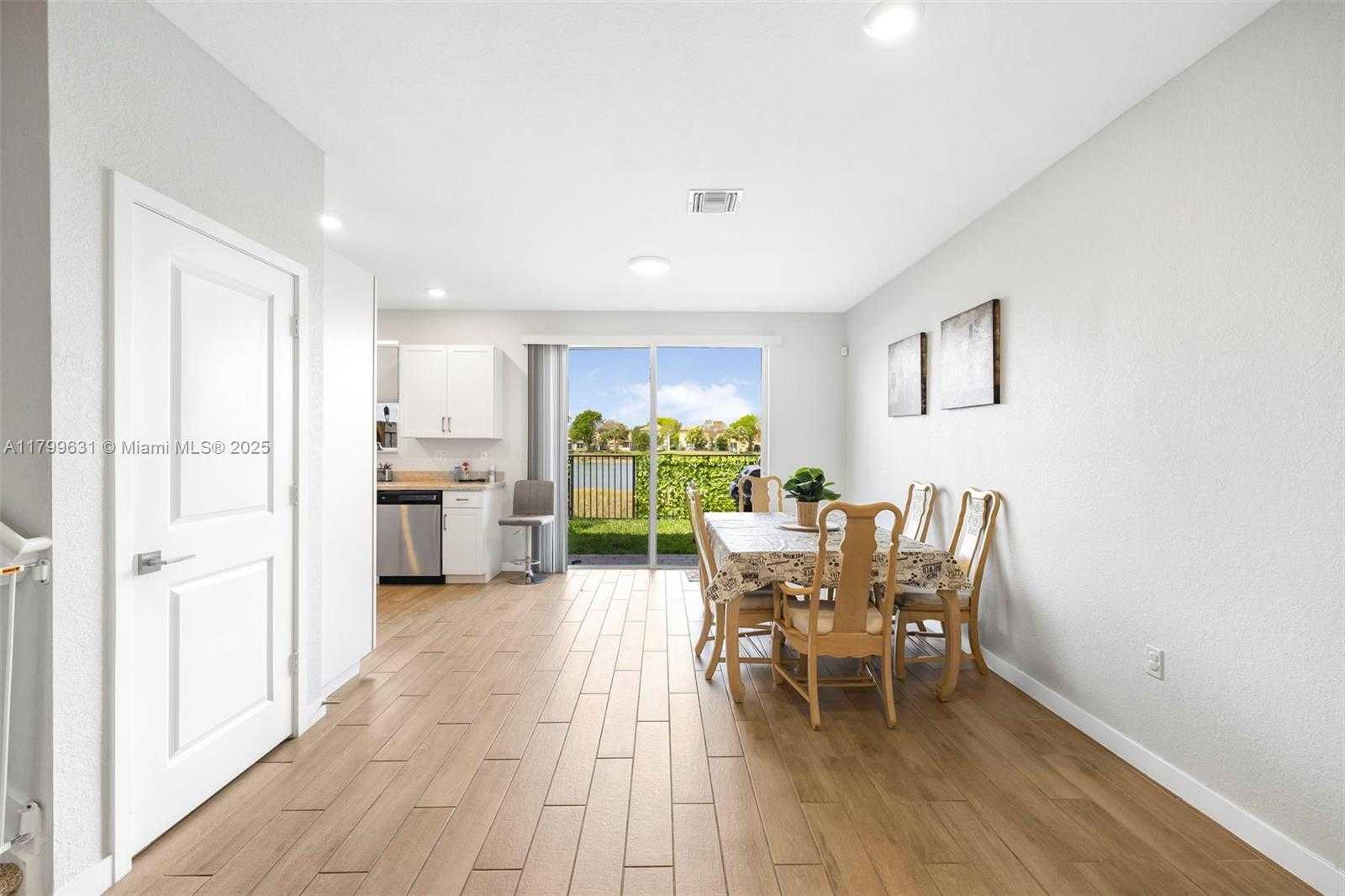 Small Image of 1176 SOUTH EAST 23RD AVE, Homestead Number 8