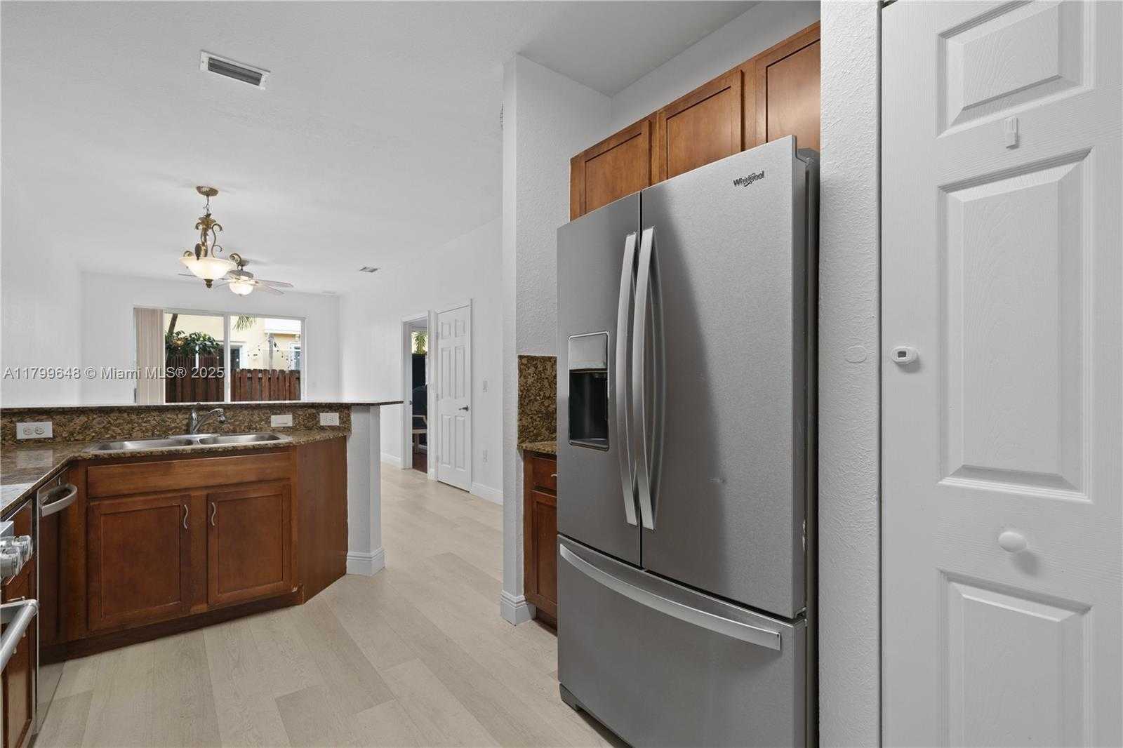 Small Image of 9075 SOUTH WEST 18TH ST, Miramar Number 16