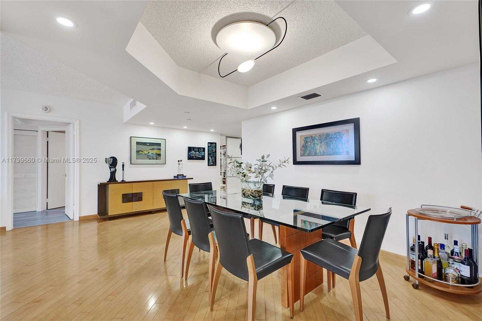 Small Image of 3598 YACHT CLUB DR #1101, Aventura Number 13