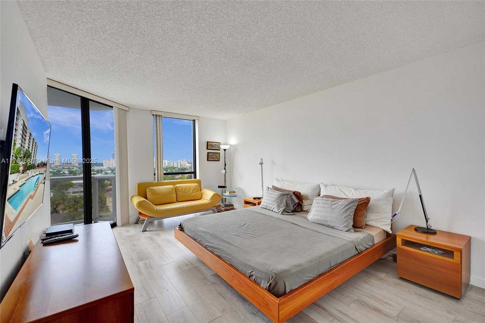 Small Image of 3598 YACHT CLUB DR #1101, Aventura Number 28