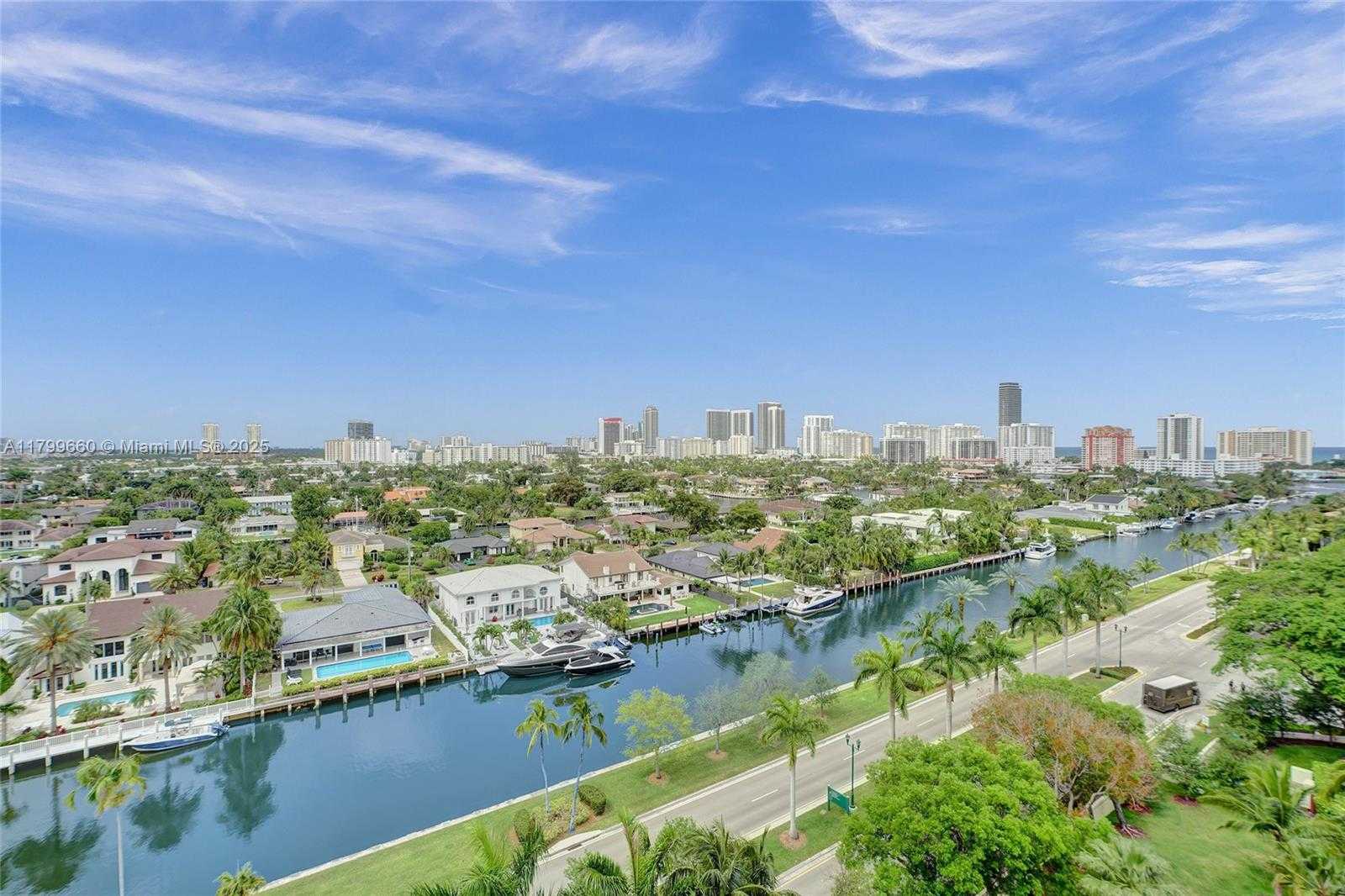 Small Image of 3598 YACHT CLUB DR #1101, Aventura Number 35