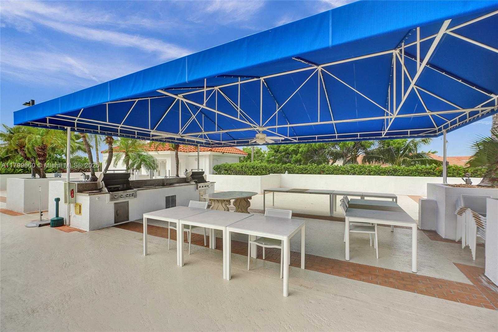 Small Image of 3598 YACHT CLUB DR #1101, Aventura Number 40