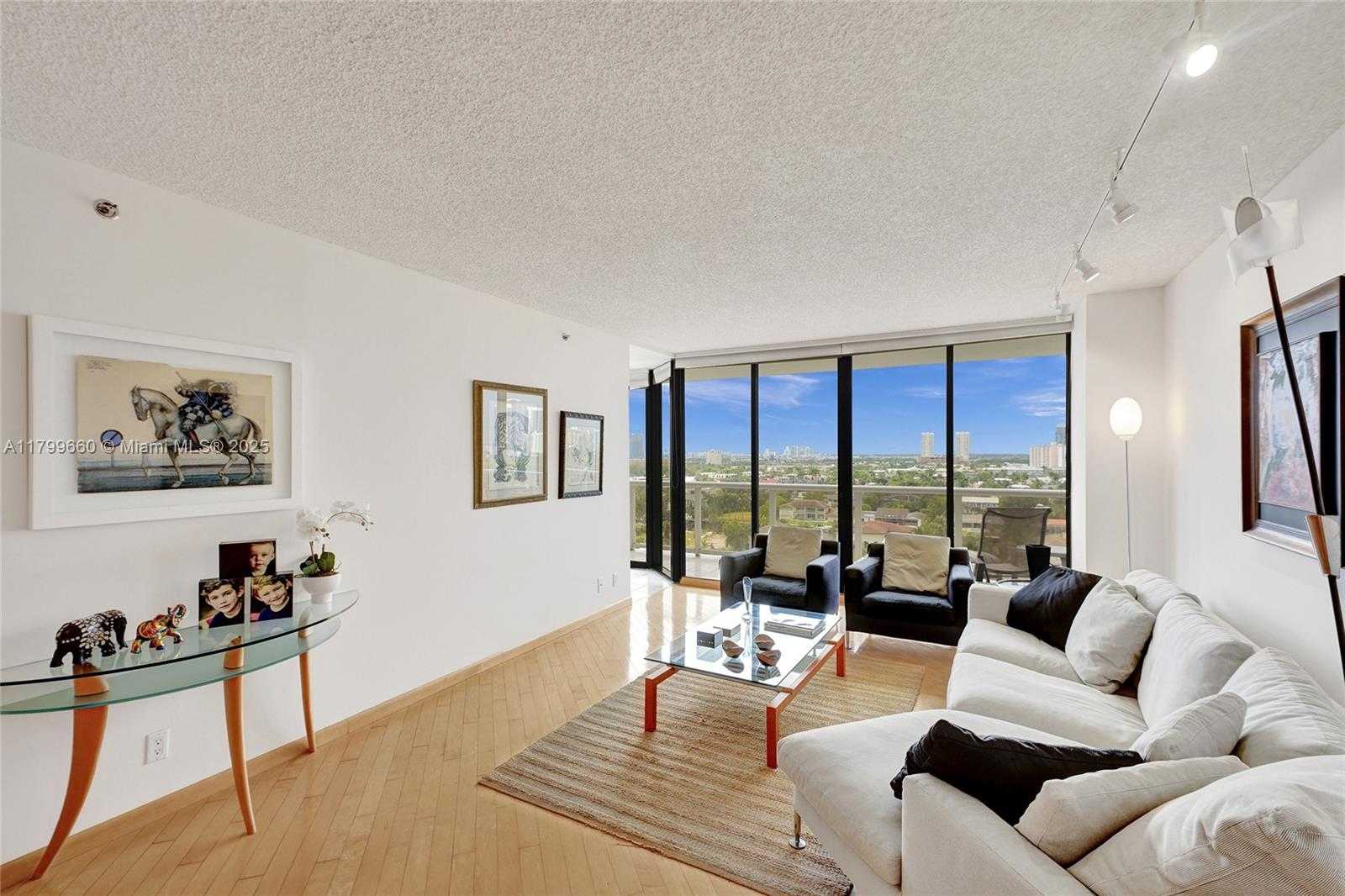 Small Image of 3598 YACHT CLUB DR #1101, Aventura Number 8