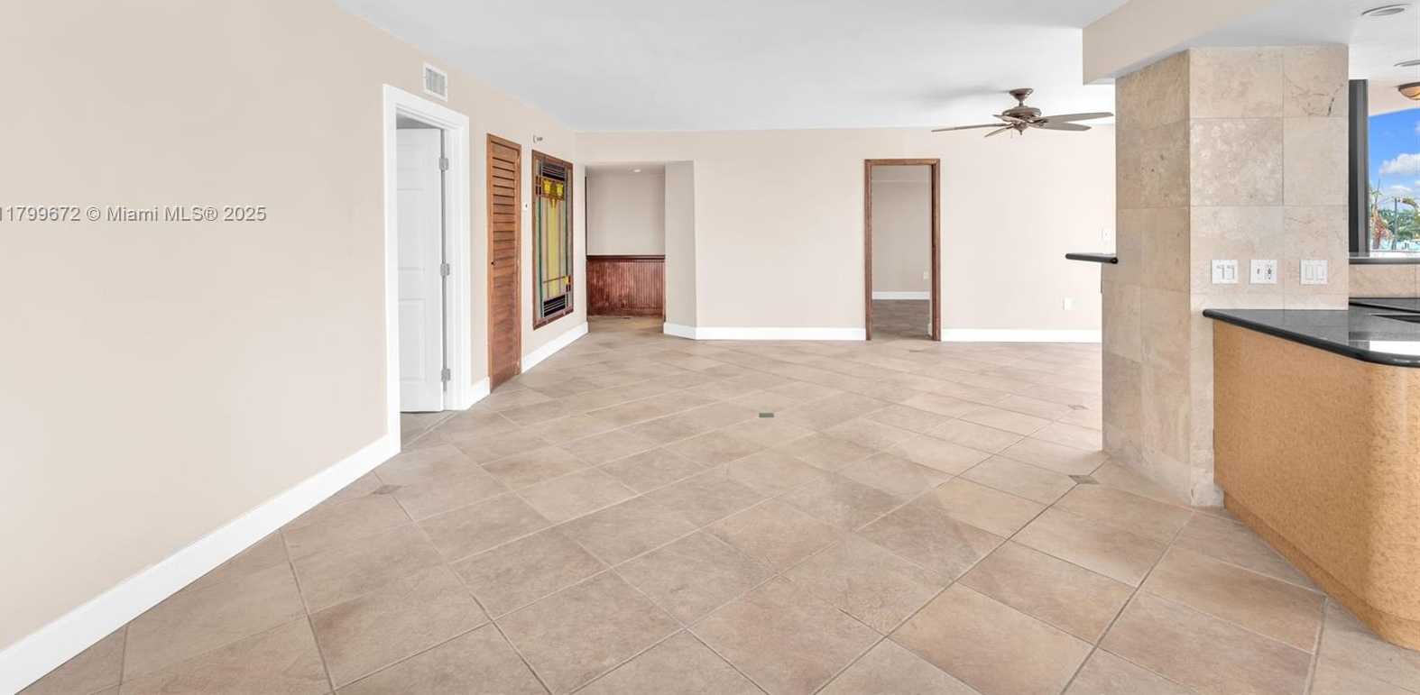 Small Image of 801 NORTH VENETIAN DR #208, Miami Beach Number 23