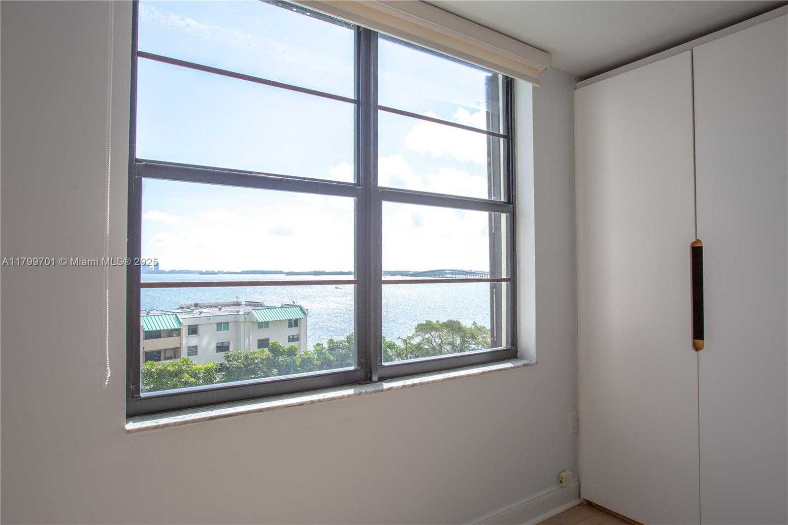 Small Image of 2333 BRICKELL AVE #609, Miami Number 10