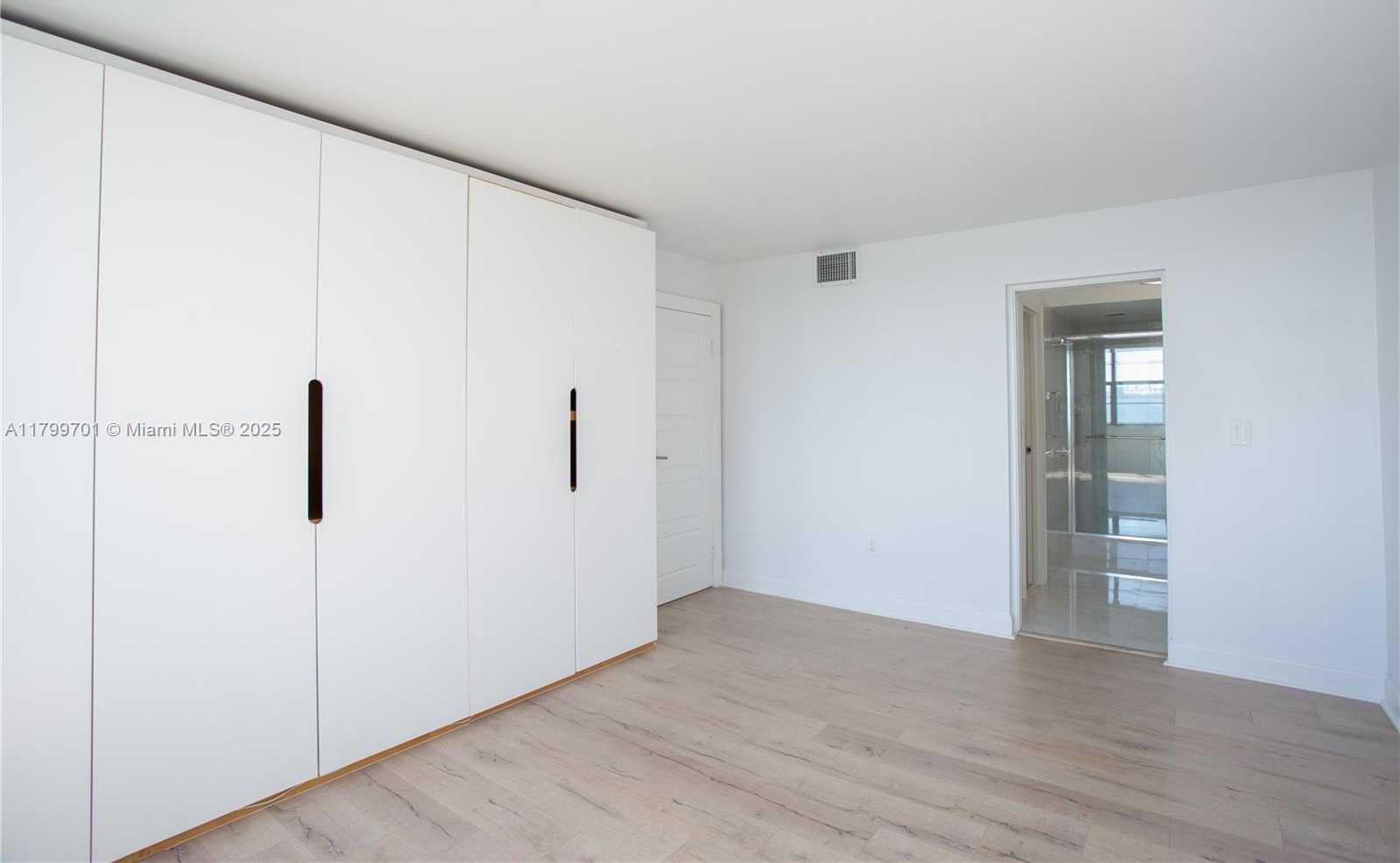Small Image of 2333 BRICKELL AVE #609, Miami Number 11