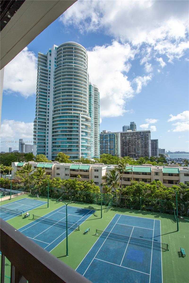 Small Image of 2333 BRICKELL AVE #609, Miami Number 14