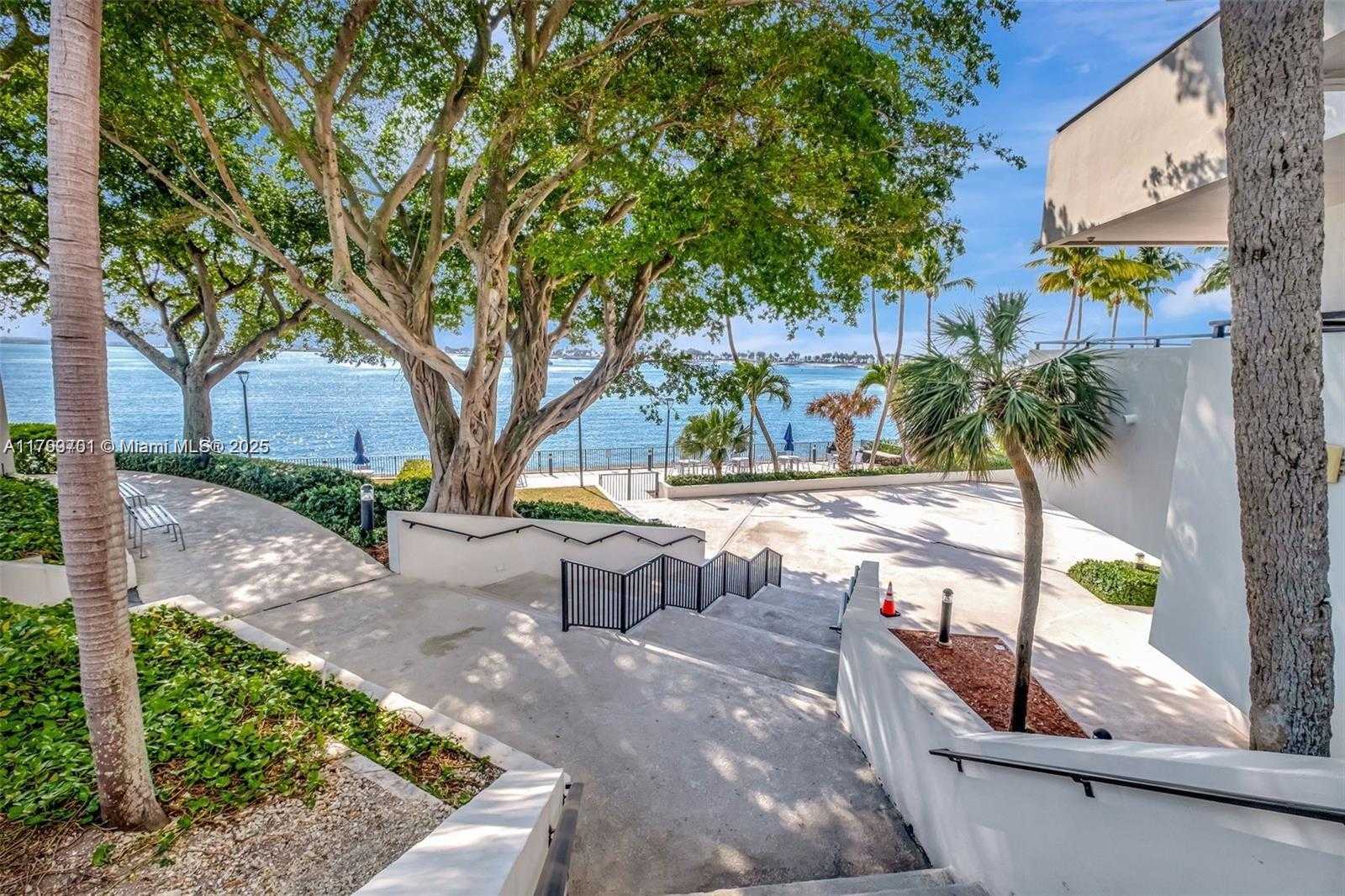 Small Image of 2333 BRICKELL AVE #609, Miami Number 19