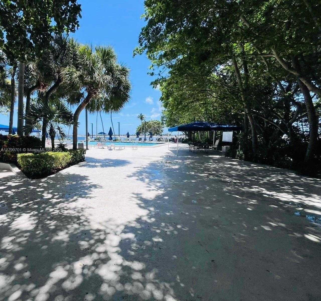 Small Image of 2333 BRICKELL AVE #609, Miami Number 20