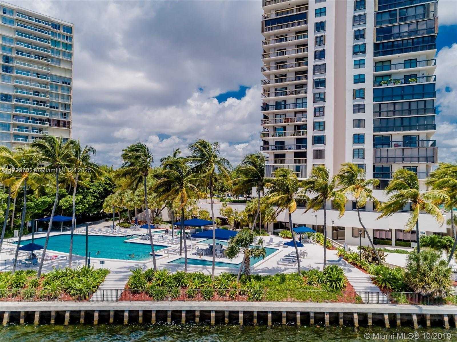 Small Image of 2333 BRICKELL AVE #609, Miami Number 21