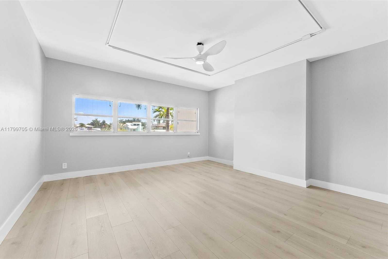 Small Image of 2719 NORTH EAST 15TH ST #3, Fort Lauderdale Number 14