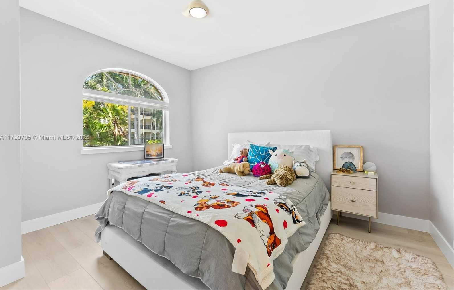Small Image of 2719 NORTH EAST 15TH ST #3, Fort Lauderdale Number 18