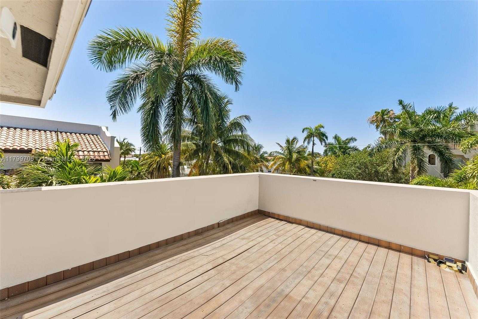 Small Image of 2719 NORTH EAST 15TH ST #3, Fort Lauderdale Number 27