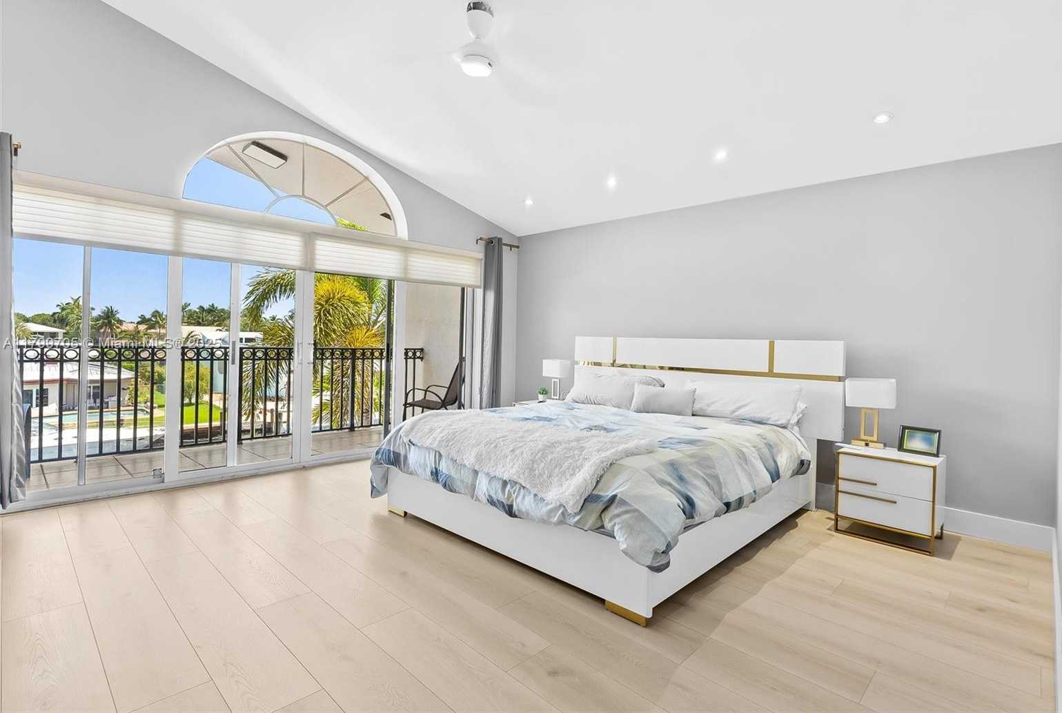 Small Image of 2719 NORTH EAST 15TH ST #3, Fort Lauderdale Number 28
