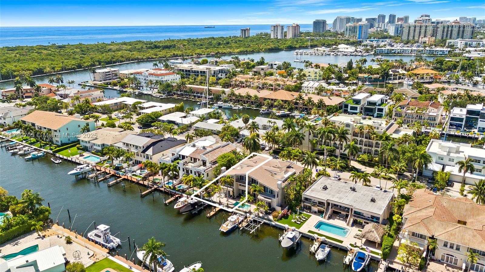 Small Image of 2719 NORTH EAST 15TH ST #3, Fort Lauderdale Number 32