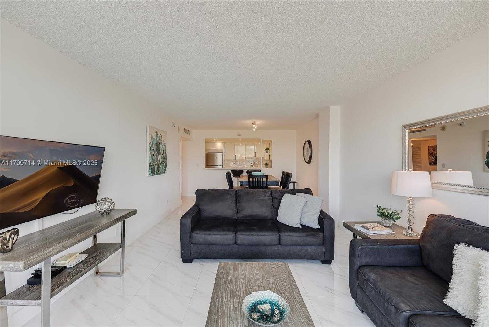 Small Image of 19370 COLLINS AVE #324, Sunny Isles Beach Number 20