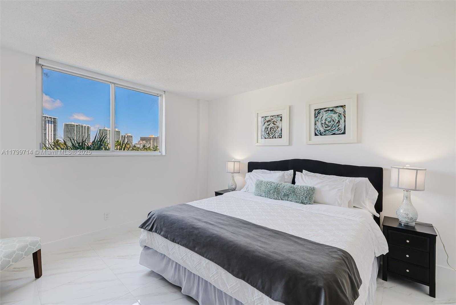 Small Image of 19370 COLLINS AVE #324, Sunny Isles Beach Number 22