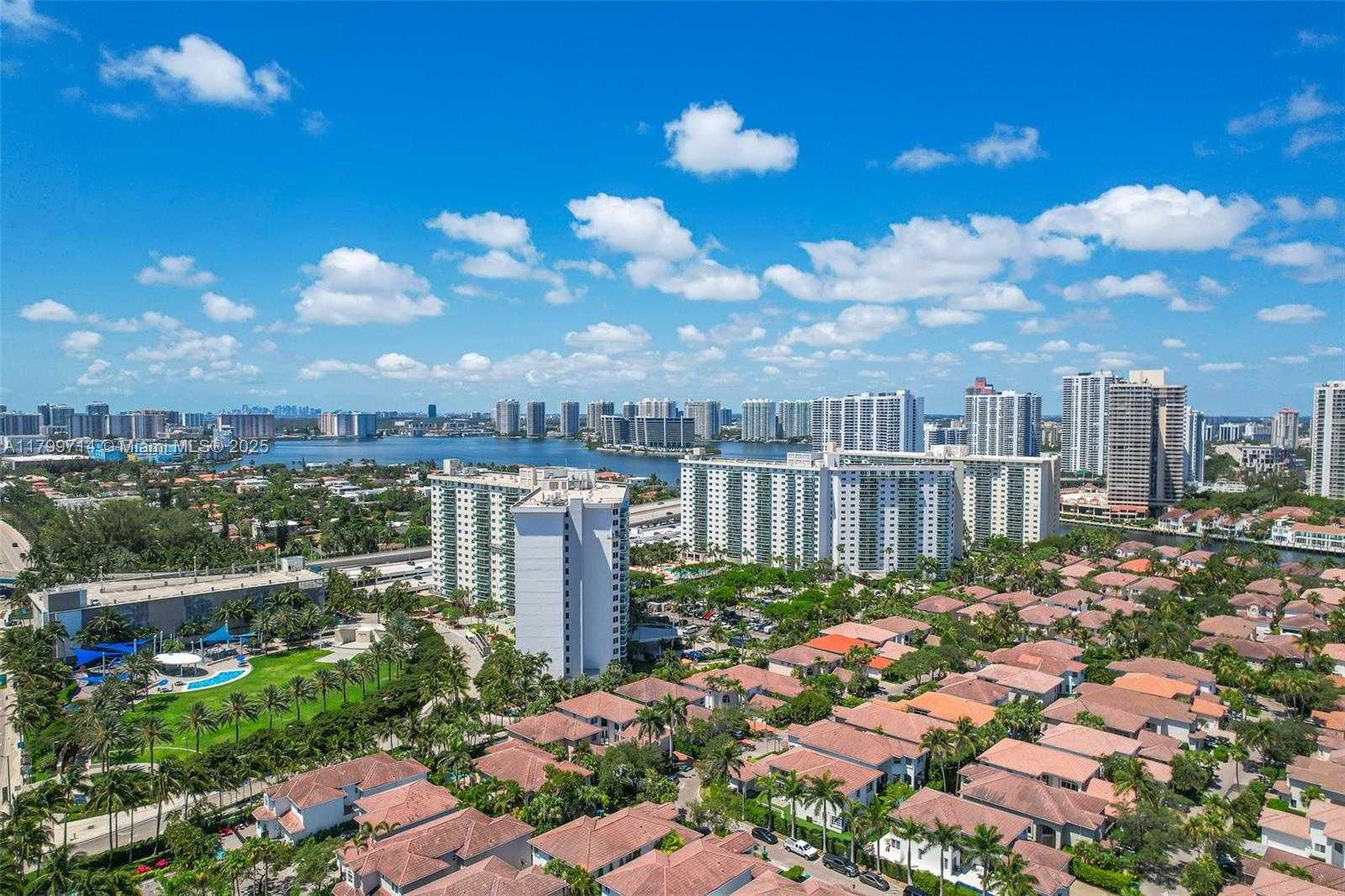Small Image of 19370 COLLINS AVE #324, Sunny Isles Beach Number 40